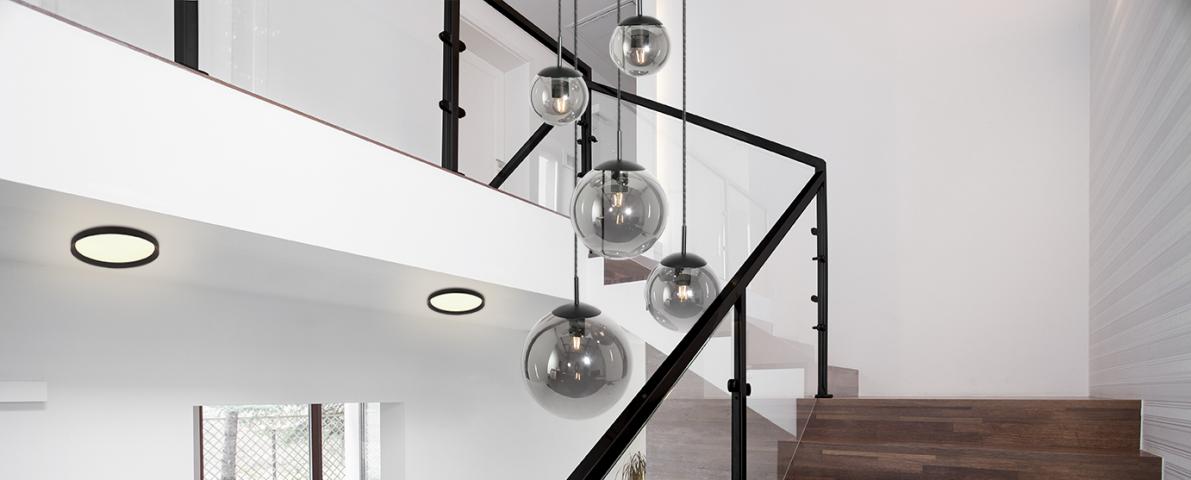 Choosing the Perfect Foyer Chandelier